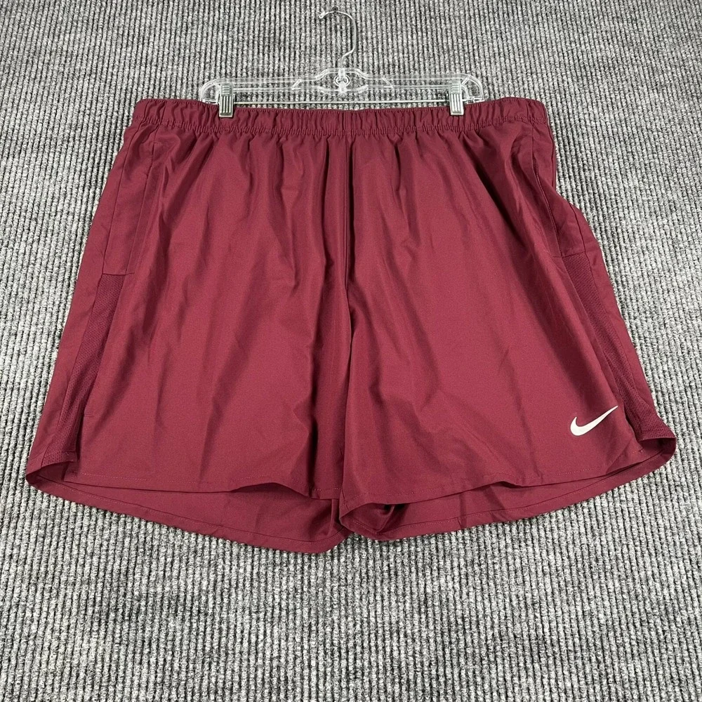 Nike Challenger Shorts Mens 2XL XXL Red Workout Active Drawstrings Pockets New